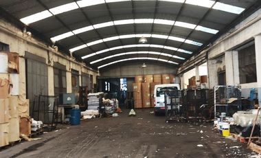 Depósito - Galpón Industrial de 2.400 m2.  en Wilde - ALQUILER