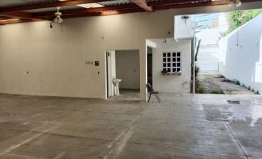 CASA EN COL. POMARROSA