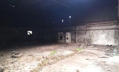 Depósito - Galpón de  3000 m2 totales en Venta en Quilmes