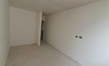 SEMIPISO EN VENTA