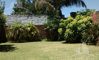 Casa 4 ambientes en Venta -Ezpeleta Oeste