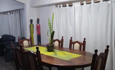 Casa 4 ambientes en Venta -Ezpeleta Oeste