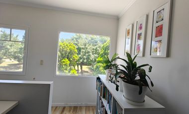 Casa con pileta en Los Jazmines Pilar del Este
