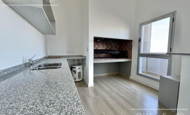 Departamento 2 ambientes en venta, Quilmes Centro - Con cochera y excelentes terminaciones.