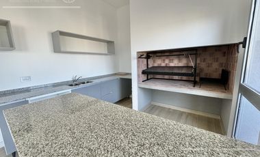 Departamento 2 ambientes en venta, Quilmes Centro - Con cochera y excelentes terminaciones.