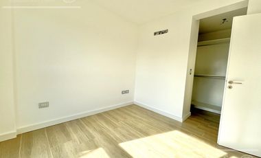 Departamento 2 ambientes en venta, Quilmes Centro - Con cochera y excelentes terminaciones.