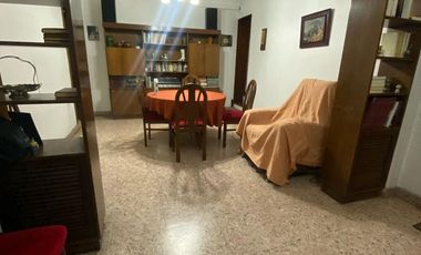 Casa en san pedro al 500