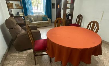 Casa en san pedro al 500