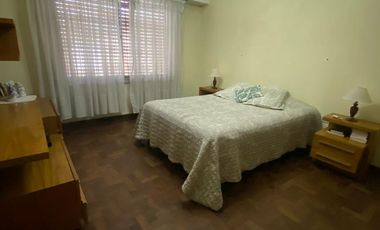 Casa en san pedro al 500