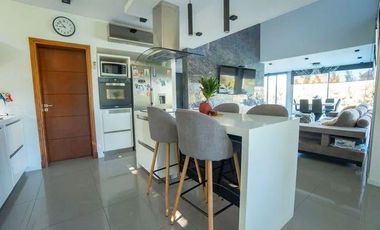 EXCELENTE CASA A LA VENTA EN EL NUEVO QUILMES
