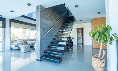 EXCELENTE CASA A LA VENTA EN EL NUEVO QUILMES