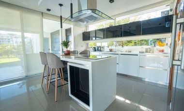 EXCELENTE CASA A LA VENTA EN EL NUEVO QUILMES