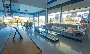 EXCELENTE CASA A LA VENTA EN EL NUEVO QUILMES