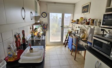 Departamento en Jardines De San Isidro