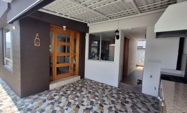 I3 VENDE CASA EN LOS CHILLOS / SECTOR COLEGIO LA SALLE