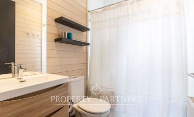 Espectacular Casa  con Vista y Acceso a Lago Panguipulli  en Exclusivo Condominio.