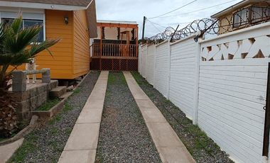 Casa en Arriendo en las gaviotas 331 con hijuelas 22 el tabo