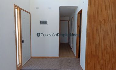 Casa en Arriendo en ARRIENDO CASA NUEVA / FRUTILLAR ALTO