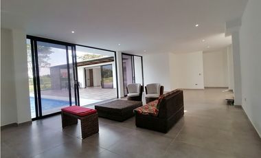 CASA EN GINEBRA  VALLE EN CONDOMINIO CAMPESTRE  - VENTA O ALQUILER