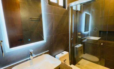 Casa en venta en privada con caseta en La Marquesa