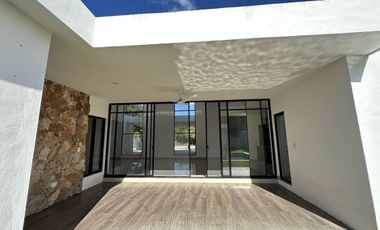 CASA EN VENTA EN MERIDA DE UN NIVEL