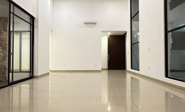 CASA EN VENTA EN MERIDA DE UN NIVEL