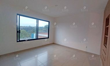 Venta casa en Lomas de Tetela, Cuernavaca - V360