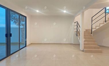 Venta casa en Lomas de Tetela, Cuernavaca - V360