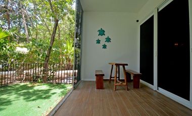 RETIRO DE SERENIDAD JUNTO A LA PISCINA