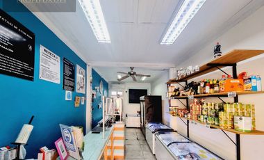 SE VENDE LOCAL COMERCIAL A UNA CUADRA DE LA PLAZA DE ARMAS DE LOS ANDES
