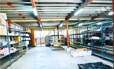 VENTA O ALQUILER DE GALERA LISTA PARA OCUPAR, EN PUEBLO NUEVO (8)