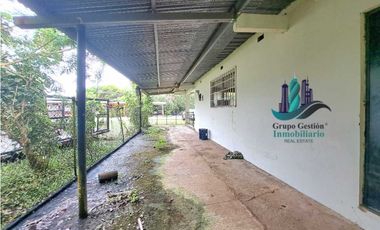 VENDO CASA CON 3000MTS2 HORCONCITOS