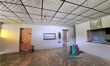 VENDO CASA CON 3000MTS2 HORCONCITOS