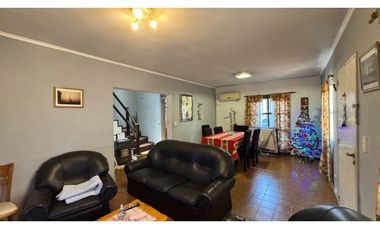 Venta duplex 4 Amb moreno centro Apto cred hipt