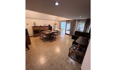 Departamento 3 amb con dependencia y patio. Zona Stella Maris