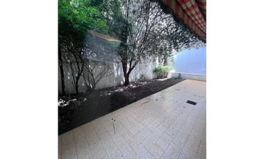 Departamento 3 amb con dependencia y patio. Zona Stella Maris