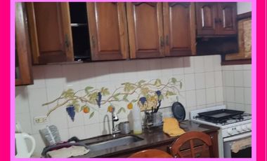 Inmueble con casa y departamento
