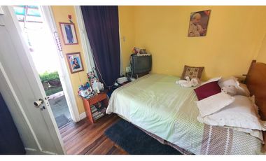 Venta casa 5D 3B con estacionamiento en centro de Los Andes