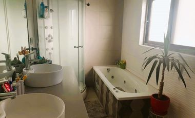 Hermosa Parcela Con Moderna Casa Mediterránea 2021 Hijuela