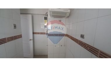 VENTA DEPTO RECIÉN RENOVADO SECTOR CORVI