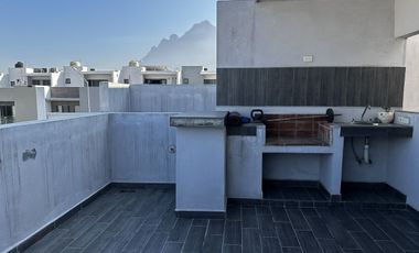 Casa en Renta en Cumbre Altta Residencial