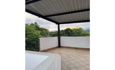 EDIFICIO COMERCIAL Y RESIDENCIAL EN JAMUNDI