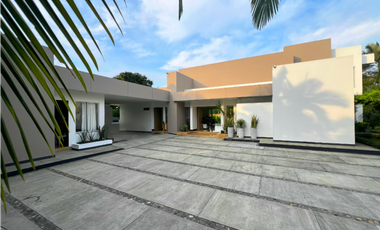 Espectacular casa campestre en Cerritos Pereira