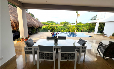 Espectacular casa campestre en Cerritos Pereira