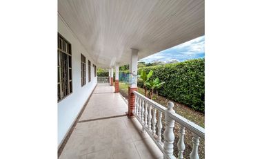 En Venta Casa de descanso en la Vereda Sardinata en Restrepo