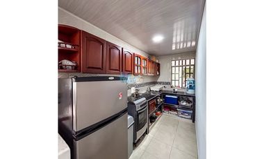 En Venta Casa de descanso en la Vereda Sardinata en Restrepo