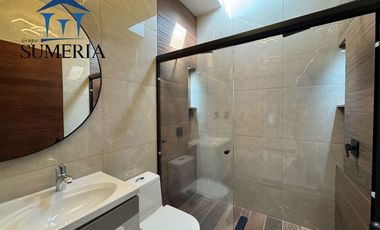 Venta de preciosa casa UNA SOLA PLANTA, para estrenar.