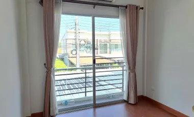3 Bedroom Townhouse for sale at Supalai Ville Chotana-Ruamchok