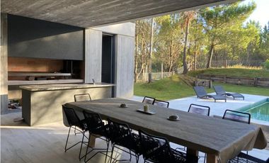 COSTA ESMERALDA- MARITIMO III 4O- ALQUILER