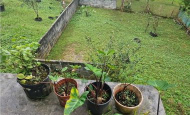 CERRO AZUL / 1000M2 / 4 HABIT / TERRAZA / JARDN / TOTALMENTE CERCADA